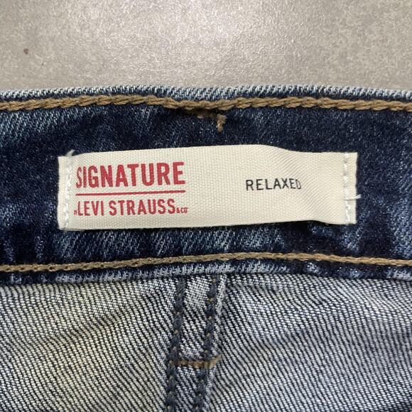 Signature by Levi Strauss Jeans Mens 38x30 Blue Relaxed Fit Denim Straight Leg - Picture 3 of 9
